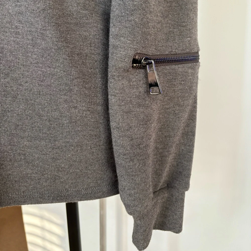 neck pullover